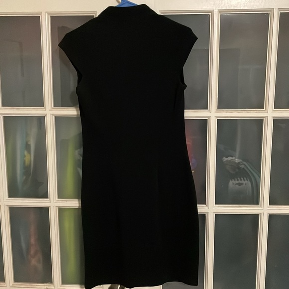 Barely worn Kenneth Cole - Picture 4 of 4